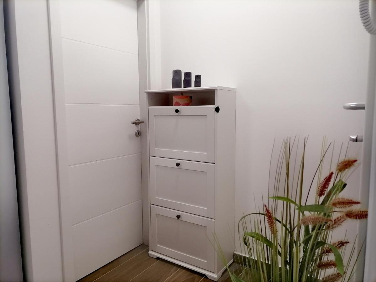 Apartman Bruno Daire Kastela Dış mekan fotoğraf